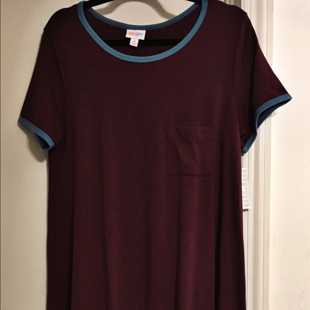 NWT M LuLaRoe Carly ~ burgundy ~